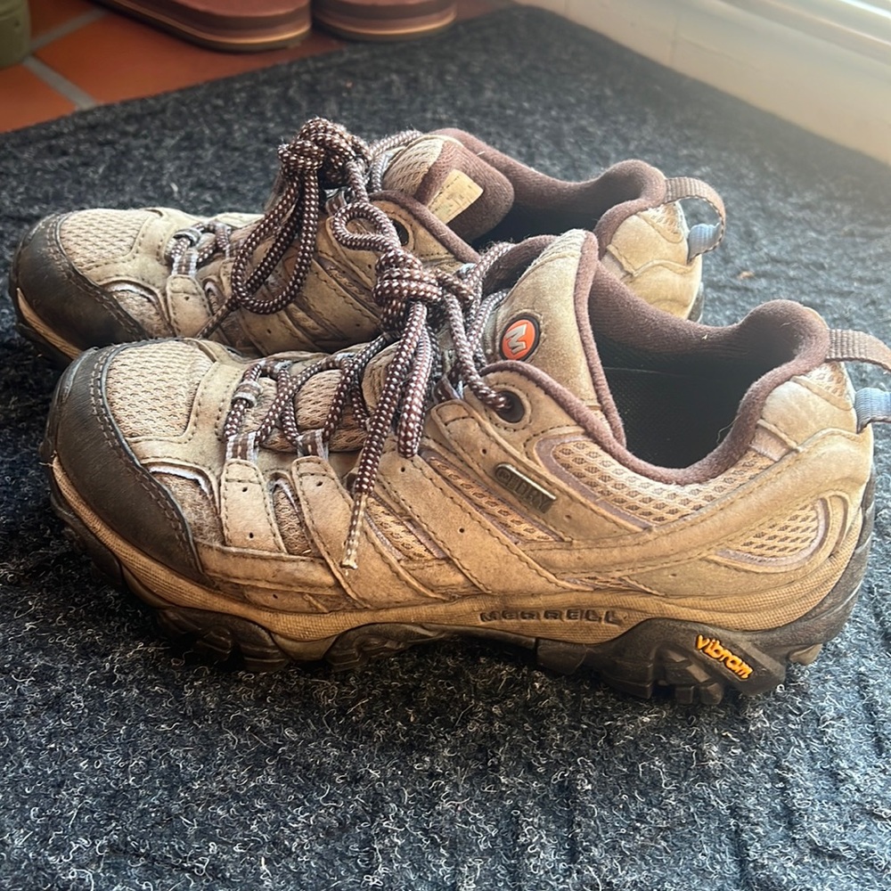 Merrell, Women’s size 7. Lightweight hiking shoes